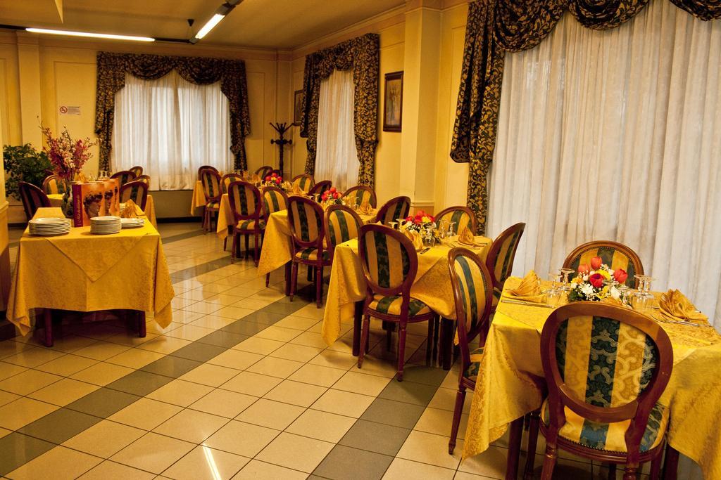 Hotel Michelangelo Rezzato Exteriér fotografie